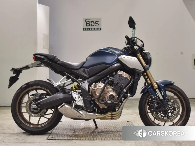 Проданный Honda CB650R 2021 из Японии