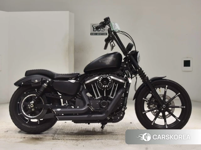 Проданный Harley-Davidson Sportster XL883N 2017 из Японии, фото 2