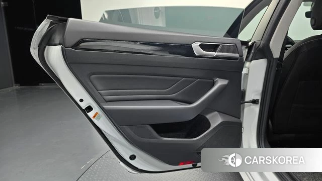 Volkswagen Arteon id 4528890 из Кореи 17