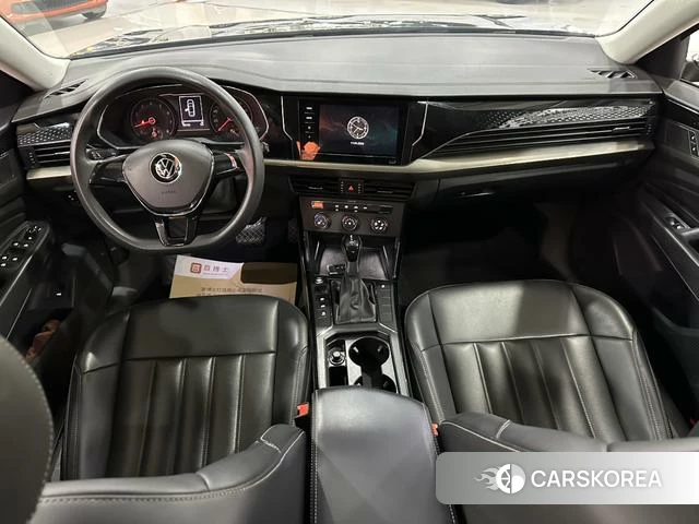 Volkswagen Passat id 4265854 из Китая 17