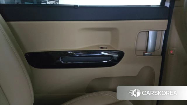 Kia The New Carnival id 4647416 из Кореи 17