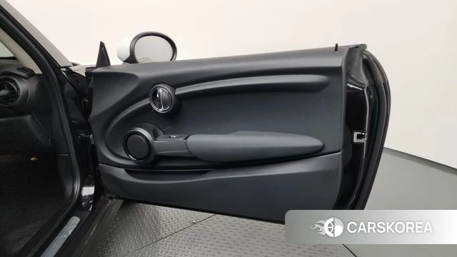 Mini Cooper id 4594877 из Кореи 17