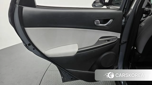 Hyundai The New Kona id 4525008 из Кореи 17