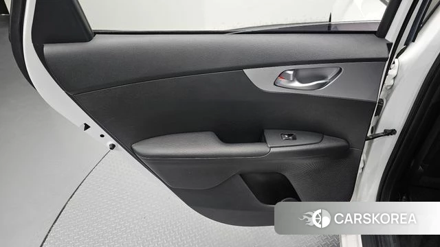 Kia The New K3 2nd generation id 4898656 из Кореи 17