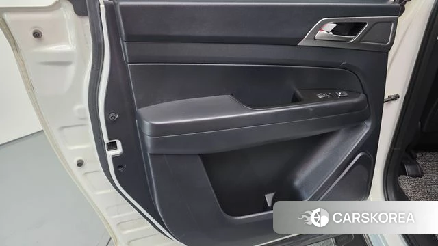 Ssangyong Rexton Sports id 4677688 из Кореи 17