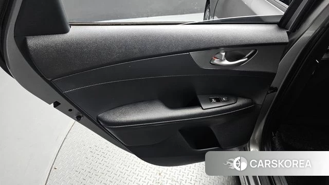 Kia Come New K3 id 4727921 из Кореи 17