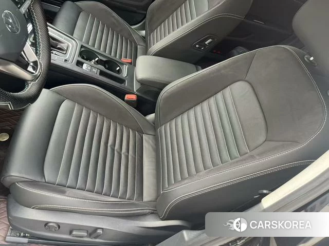 Volkswagen Magotan id 4297264 из Китая 17