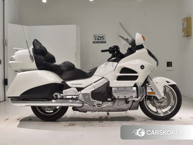 Проданный Honda GL1800 2014 из Японии, фото 2