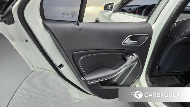 Mercedes-Benz GLA-Class X156 id 4477209 из Кореи 17