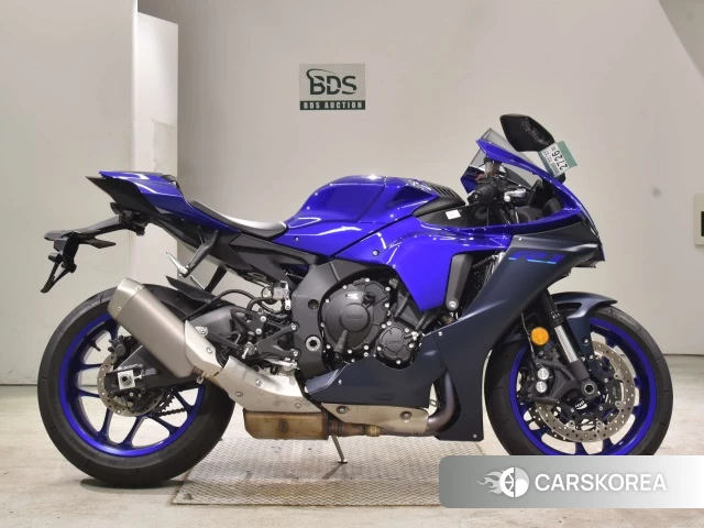 Проданный Yamaha YZF-R1 2023 из Японии