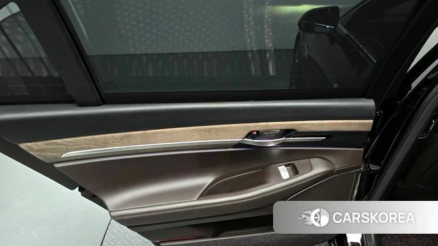 Genesis G90 id 4225217 из Кореи 17