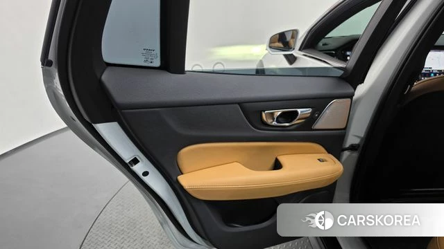 Volvo V60 Cross-Country 2nd Generation id 4715281 из Кореи 17