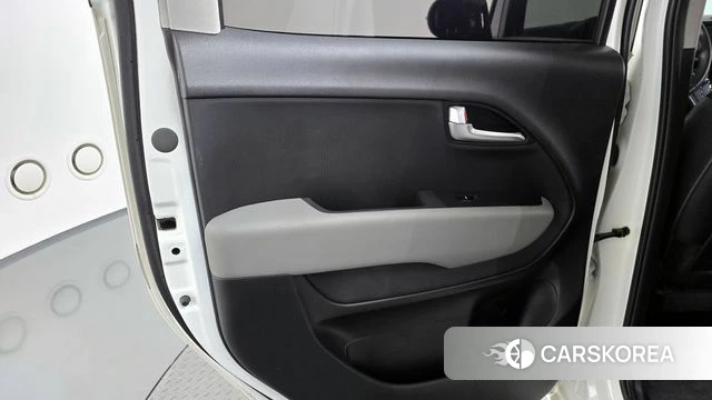 Kia The New Kia Ray id 4280744 из Кореи 17