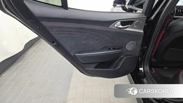 Kia Stinger Meister id 4561391 из Кореи 17