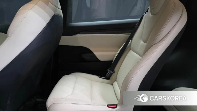 Tesla Model X id 4696341 из Кореи 17