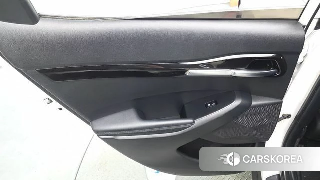 Kia Seltos id 4395772 из Кореи 17