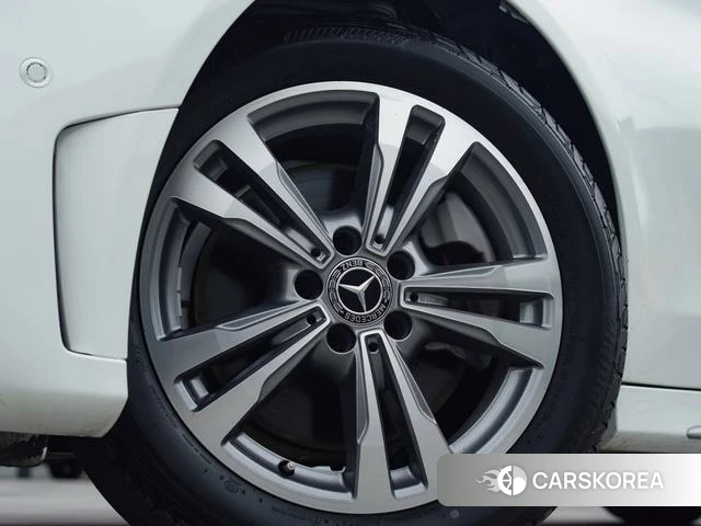Mercedes-Benz Class C id 3890796 из Китая 17