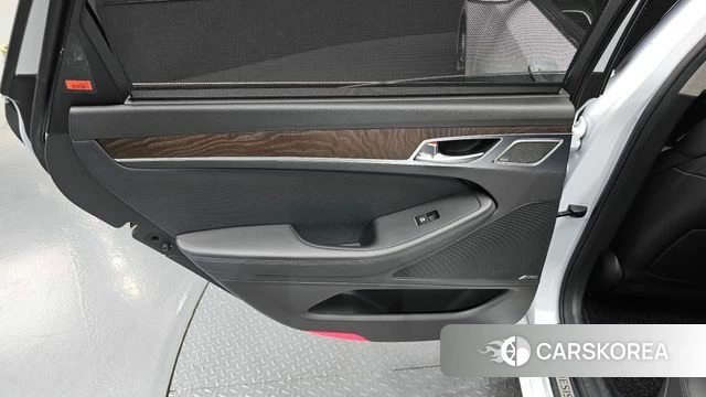 Genesis G80 id 4502534 из Кореи 17