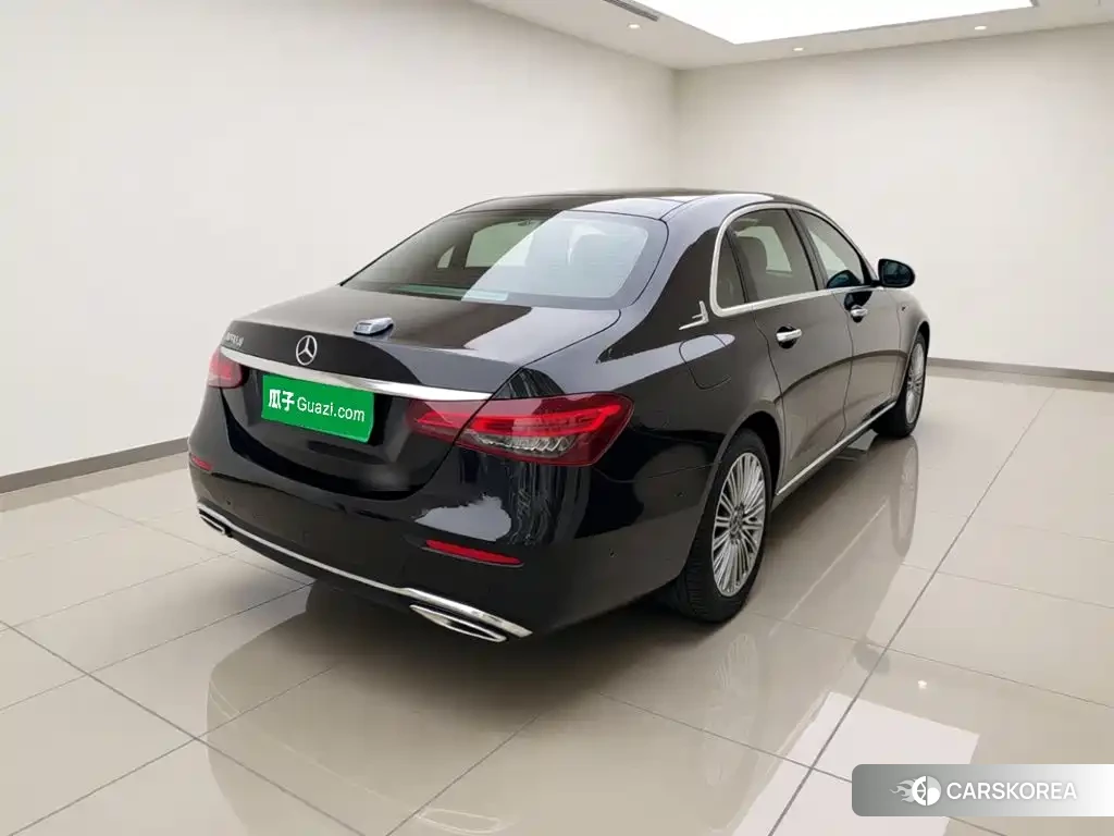 Mercedes-Benz E-Class id 4622383 из Китая 17
