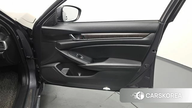 Honda Accord 10th Generation id 4508265 из Кореи 17