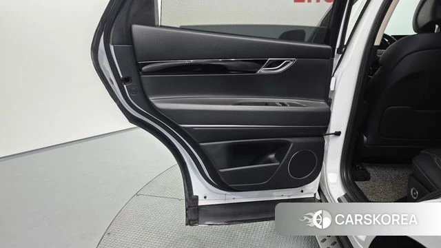 Genesis GV80 id 4614300 из Кореи 17