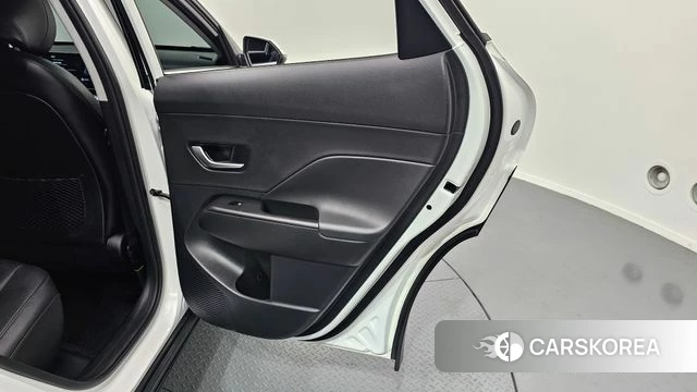 Hyundai Kona (SX2) id 4488115 из Кореи 17