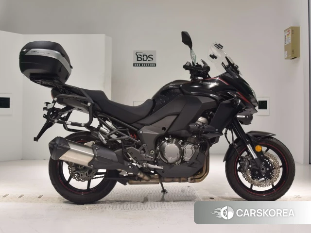 Проданный Kawasaki VERSYS 1000 2017 из Японии