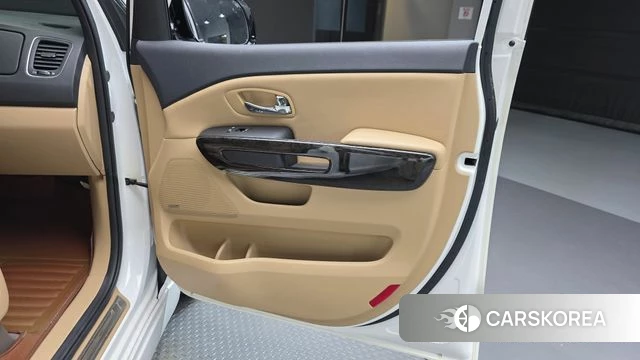 Kia The New Carnival id 4502598 из Кореи 17