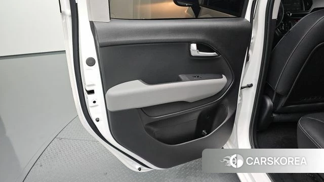 Kia The New Kia Ray id 4649474 из Кореи 17