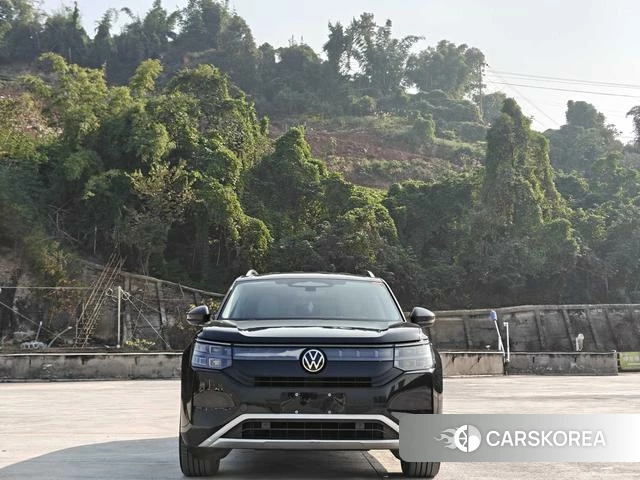 Volkswagen Tourang id 4256179 из Китая 17