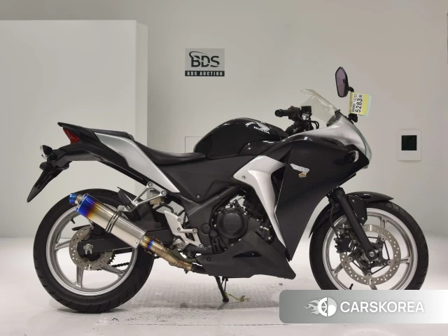 Проданный Honda CBR250R 2011 из Японии