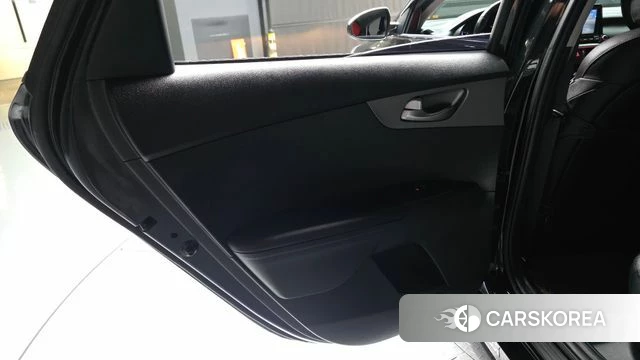 Kia Come New K3 id 4764725 из Кореи 17