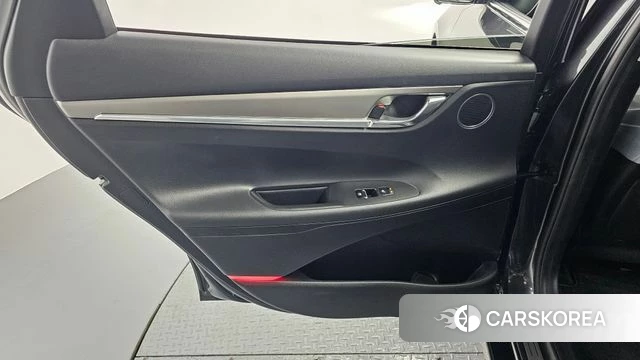 Hyundai The New Grandeur IG Hybrid id 4186832 из Кореи 17