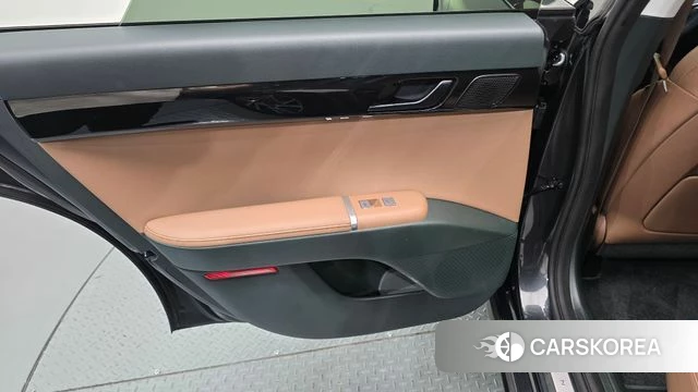 Hyundai Grandeur Hybrid (GN7) id 4640783 из Кореи 17