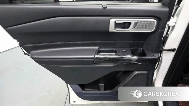 Ford Explorer 6th Generation id 4736854 из Кореи 17