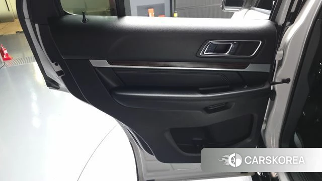 Ford Explorer id 4615429 из Кореи 17