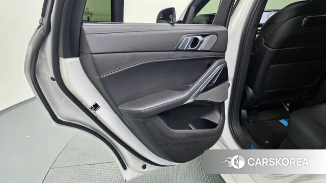 BMW X6 (G06) id 4442792 из Кореи 17