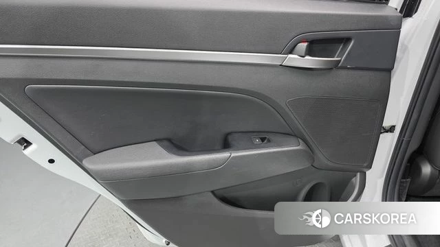 Hyundai The New Avante AD id 4232454 из Кореи 17