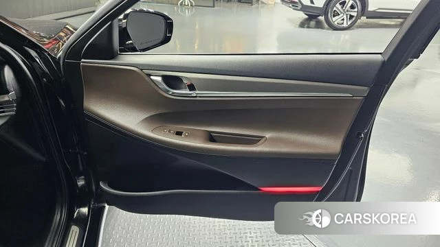 Hyundai The New Grandeur IG id 4434873 из Кореи 17