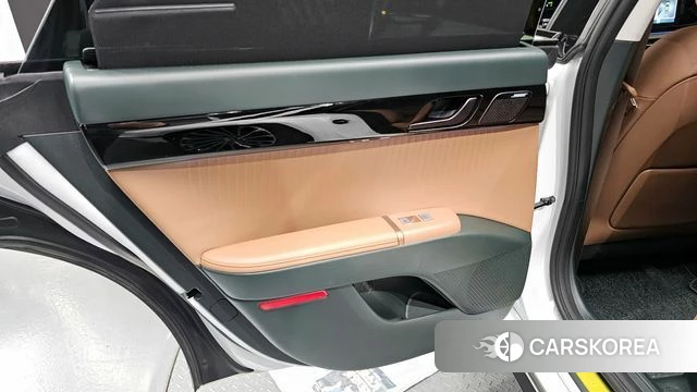 Hyundai Grandeur Hybrid (GN7) id 4230334 из Кореи 17