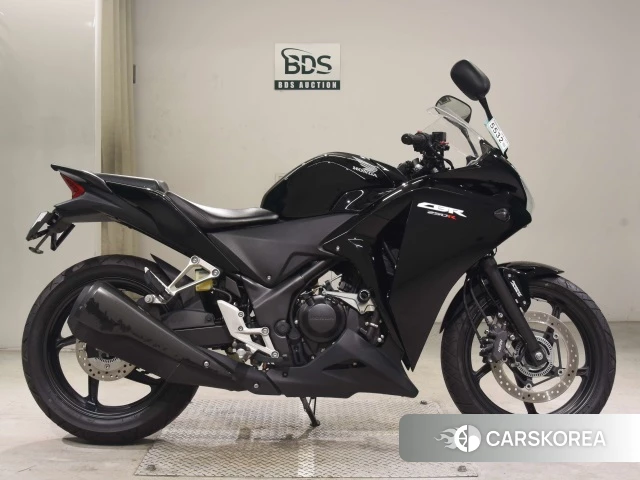 Проданный Honda CBR250R ABS 2013 из Японии