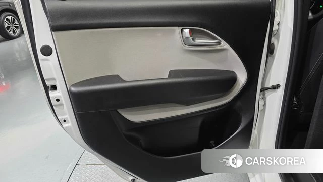 Kia The New Kia Ray id 4692020 из Кореи 17