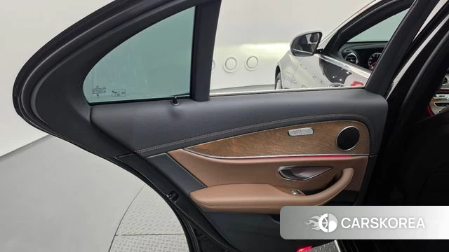 Mercedes-Benz E-Class W213 id 4682142 из Кореи 17