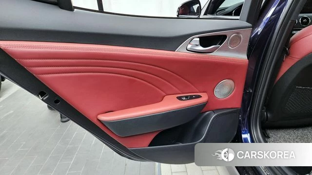 Kia Stinger Meister id 4245319 из Кореи 17