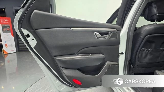 Renault Korea (Samsung) The New SM6 id 4223346 из Кореи 17