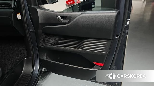 Hyundai Staria id 4185811 из Кореи 17