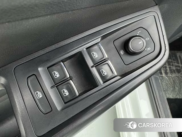Volkswagen Bora id 4253597 из Китая 17