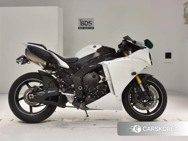 Проданный Yamaha YZF-R1 2013 из Японии
