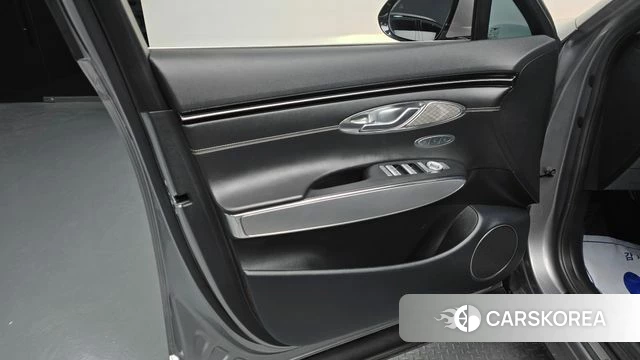 Genesis Electrified GV70 id 4267468 из Кореи 17