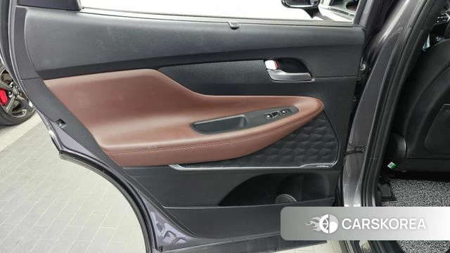 Hyundai Santa Fe TM id 4642795 из Кореи 17